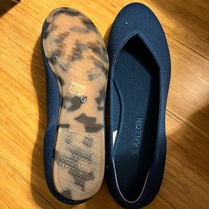 LIKE NEW blue Rothy’s